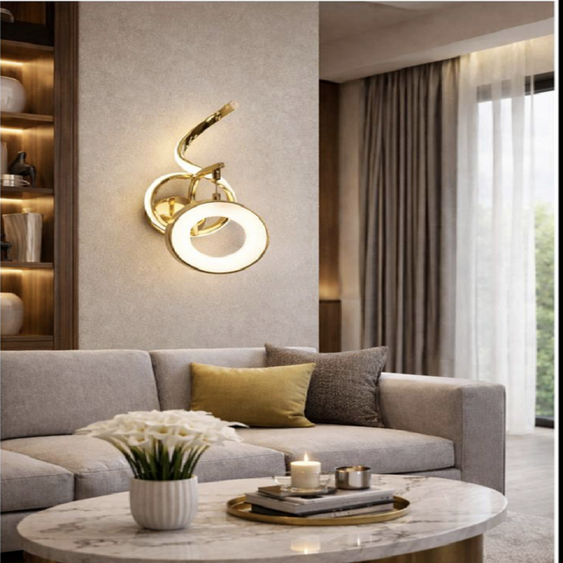 جدیدترین چراغ دیوارکوب پرنور و لوکس و خاص طلایی