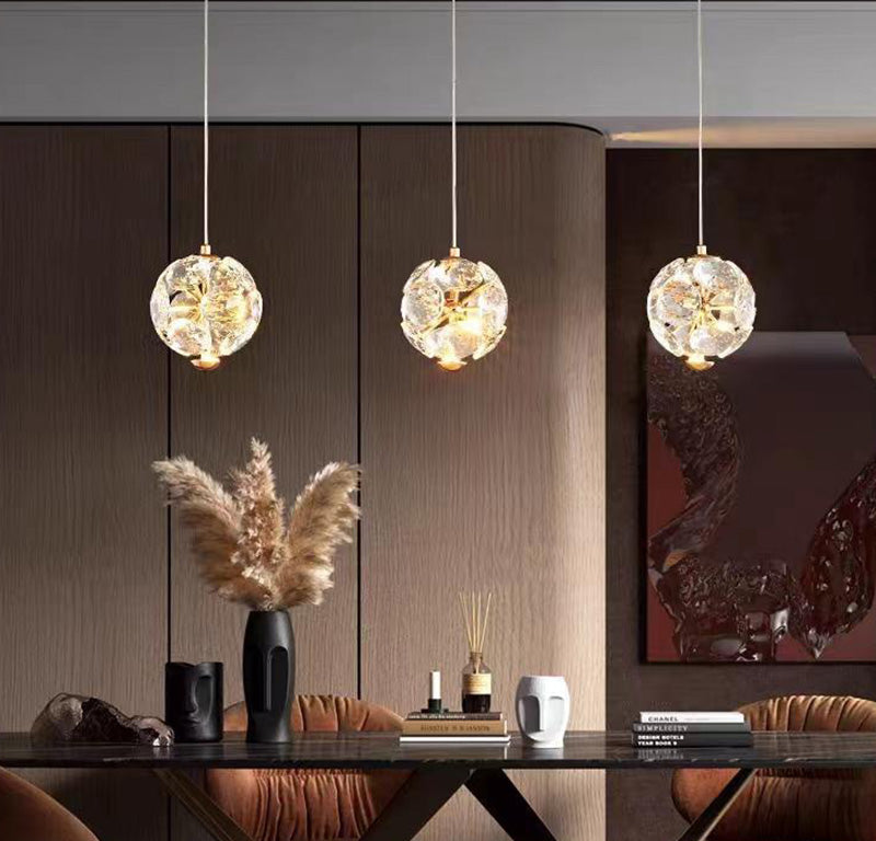 راهنمای انتخاب لوستر و دیوارکوب برای سبک‌های مختلف دکوراسیون (مدرن، کلاسیک و مدرن‌کلاسیک)