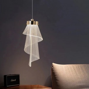ارزانترین چراغ های دیوارکوب وارداتی خاص و لوکس با رنگ بدنه مشکی و طلایی مناسب کنارتختخواب ، راهرو و راه پله و اتاق کودک