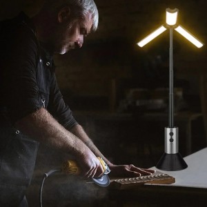 خاصترین لوستر کلاسیک با شاخه های نوری ال ای دی و لامپ خور بسیار پرنور وارداتی 15 شعله به همراه ست دیوارکوب