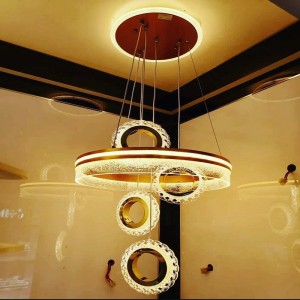 لوستر سبک و لوکس مناسب اتاق خواب با نور LED سه‌حالته – AmiranLuster