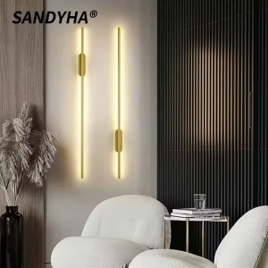 چراغ دیواری LED لوله‌ای خطی ساده و مدرن خارجی طلایی، بالا پایین، پس‌زمینه روبرو، چراغ دیواری LED کنار تخت، راهرو، دیوارکوب LED طلایی