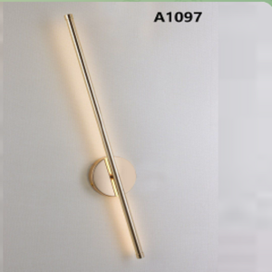 چراغ دیوارکوب خطی و بک لایت مناسب تی وی وال و قاب پذیرایی 80 سانت با آبکاری طلایی مات کد 1097