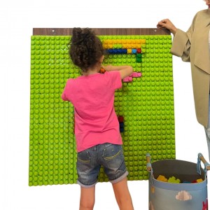 دیوار لگو 1 در 1 با پشتی چوبی mdf