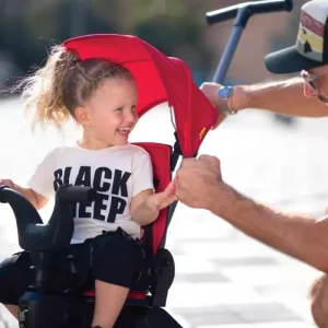 سه چرخه تاشو کودک رنگ قرمز  qplay doona