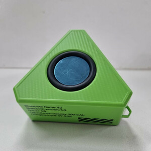 اسپیکر بلوتوثی قابل حمل مدل V2 Portable