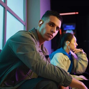 هندزفری بی سیم دور باز بیسوس