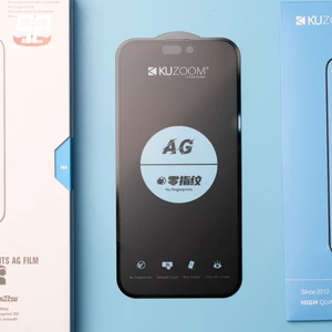 بهترین گلس آیفون 17 پرو کوزوم