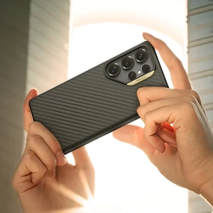 برترین گارد مگ سیف فیبر کربن سامسونگ اس 25 اولترا نیلکین