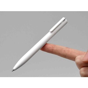 خودکار شیائومی مدل Xiaomi Mi Gel Ink Pen دارای وزن کم