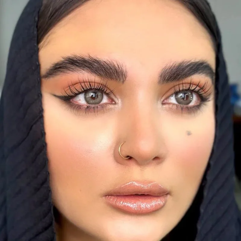 لنز رنگی مون (Moon) برند یونیک (Unique) سالانه
