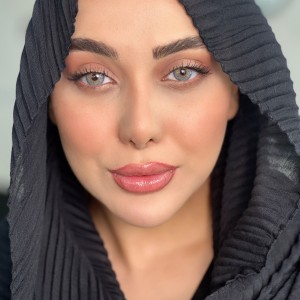 لنز رنگی کلاسیک گری (CLASSIC GRAY) برند یونیک (unique)