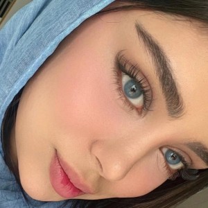 لنز رنگی دیزی (Daisy) برند یونیک (Unique)