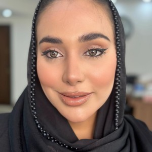 لنز رنگی دارک گری (DARK GRAY) برند یونیک (Unique)