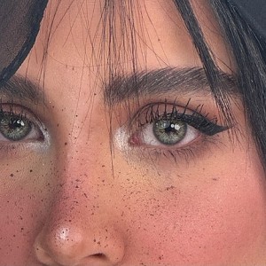 لنز رنگی گری بژ (Gray Beige) برند سلنا (Selena)