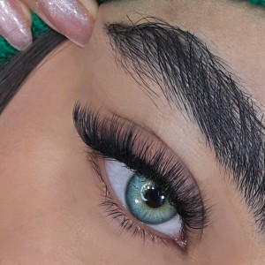 لنز رنگی نوادا گرین (Nevada Green) برند سلنا (Selena)
