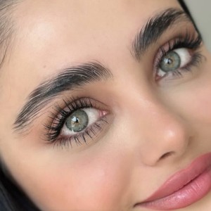 لنز رنگی سیری گرین (Siri green) برند یونیک (Unique)