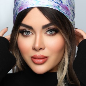 لنز رنگی کارولینا گری (Carolina Gray) برند آماندا (Amanda)