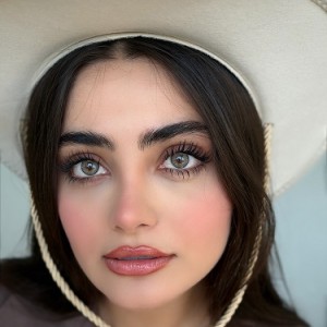 لنز رنگی دل آلپی (Del alpi) برند وایب (Vibe) سالانه