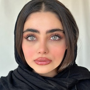 لنز رنگی ناپولی (Napoli) برند وایب (Vibe) سالانه