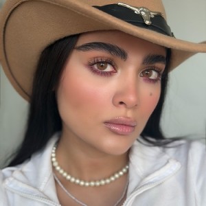 لنز رنگی پاریس (Paris) برند وایب (Vibe) سالانه