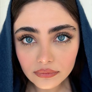 لنز رنگی پروجیا (Perugia) برند وایب (Vibe) سالانه