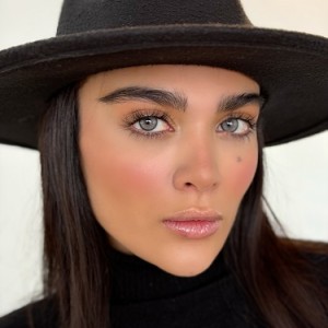 لنز رنگی سیسیل (Sicyle) برند وایب (Vibe) سالانه