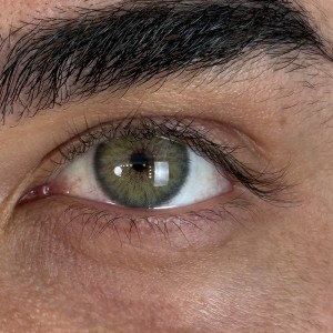 لنز رنگی بریز گرین (Urban Breeze Green) برند آماندا (Amanda) فصلی 6 ماهه