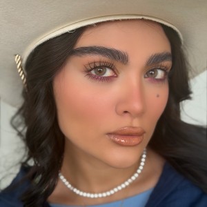 لنز رنگی پیور گری  (Pure Grey) برند یونیک (Unique) سالانه