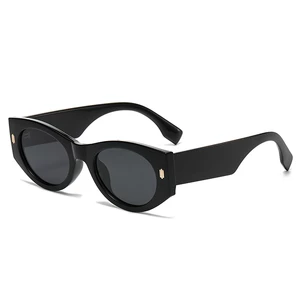 عینک آفتابی زنانه کارن بازار Karen Bazaar مدل TR25461پلاریزه UV400