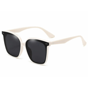 قیمت عینک دودی زنانه پولاریزه Karen Bartha A0756 polarized sunglasses large frame