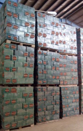 آجر نما 5.5 قرمز بسته بندی (لفتون 5.5) - تریلی : 17000 عدد