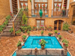 قیمت خرید آجر و کاشی برای اقامتگاه بومگردی در سیستان بلوچستان زاهدان