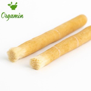 چوب مسواک سنتی گیاهی برای تمیز کردن دندان و تقویت لثه