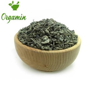 برگ‌های تازه چای سبز با کیفیت ممتاز