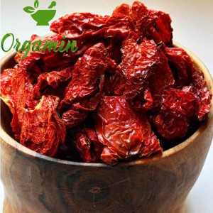 پودر پاپریکای دودی اصل با رنگ قرمز تیره و بافت نرم
