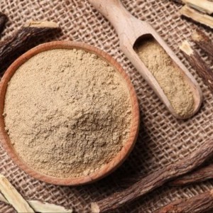 پودر ریشه شیرین بیان طبیعی