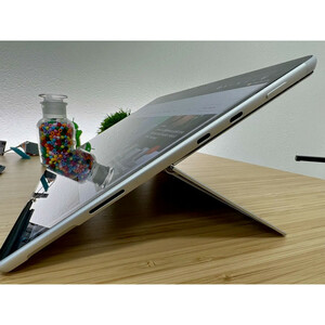 تبلت 13 اینچی مایکروسافت مدل Surface Pro 8-i7 1185G7 ظرفیت 512 گیگابایت و 16 گیگابایت رم