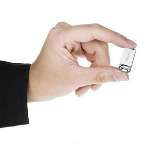 فلش مموری وریتی مدل V-819 ظرفیت 64 گیگابایت با بدنه فلزی، رابط USB 2.0 Type-A، سرعت انتقال 30 مگابایت بر ثانیه و سازگار با گوشی، کامپیوتر، لپ‌تاپ، تلویزیون و تبلت