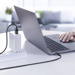 کابل شارژ و انتقال داده دو سر تایپ‌سی 100 وات 1 متری یوگرین