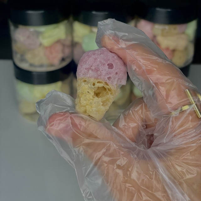 پاستیل خشک پفکی