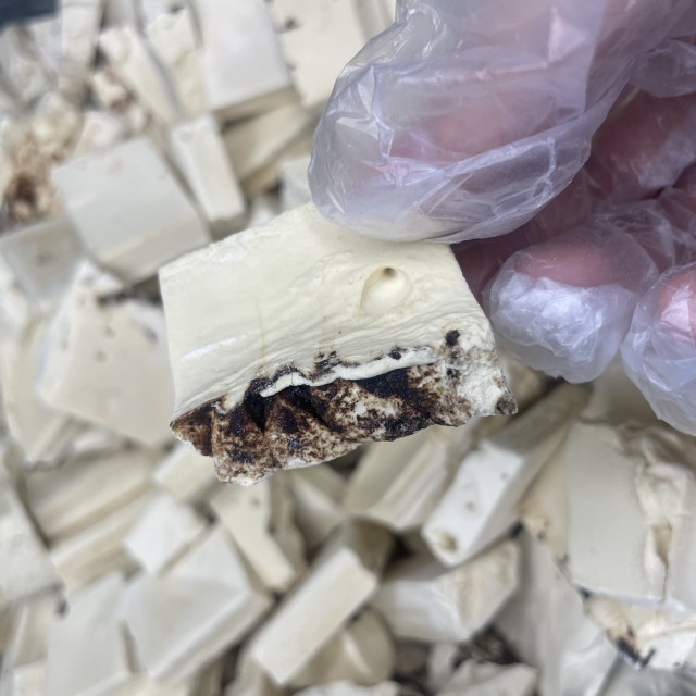 بستنی خشک تیرامیسو