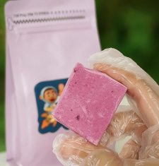 بستنی خشک شاتوت