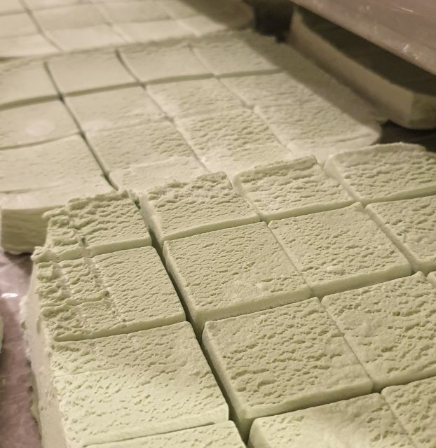 بستنی خشک طالبی