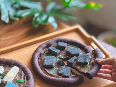 بستنی خشک چیست و چرا بهترین انتخاب برای سفر و پیک‌نیک است؟