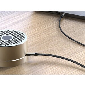 کابل انتقال صدای مک دودو Mcdodo CA-664 Audio Cable DC3.5 Male to Male 1.2M قابلیت استفاده در همه دستگاه ها