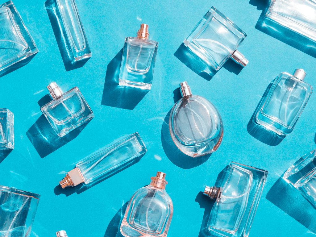 چطور بدون تست، عطر مناسب بخریم؟ راهنمای کامل خرید اینترنتی عطر