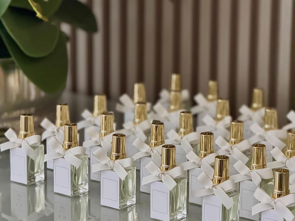عطریات سازمانی چیست و چه کاربردی برای شرکت‌ها و برندها دارد؟