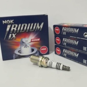 شمع خودرو سوزنی  ایریدیوم  پایه کوتاه   فیلر ویژه 0.8میلمتر ان جی کی اصل ژاپن  .BKR7ElX2667 لیبل  همیار حامی مناسب . سمند ef7. .دانا توربو.سورن.شاهین توربو. ام جی6.350.550هاوال