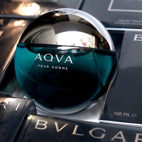 عطر ادکلن آکوا بولگاری پور هوم _100میل _اکسترا پرفیوم_ برند لوزی _Bvlgari Aqva Pour Homme_گرید تاپ _ ماندگاری بسیار بالا _ پخش بو _ _ خنک _ تلخ _ دریایی _ مردانه